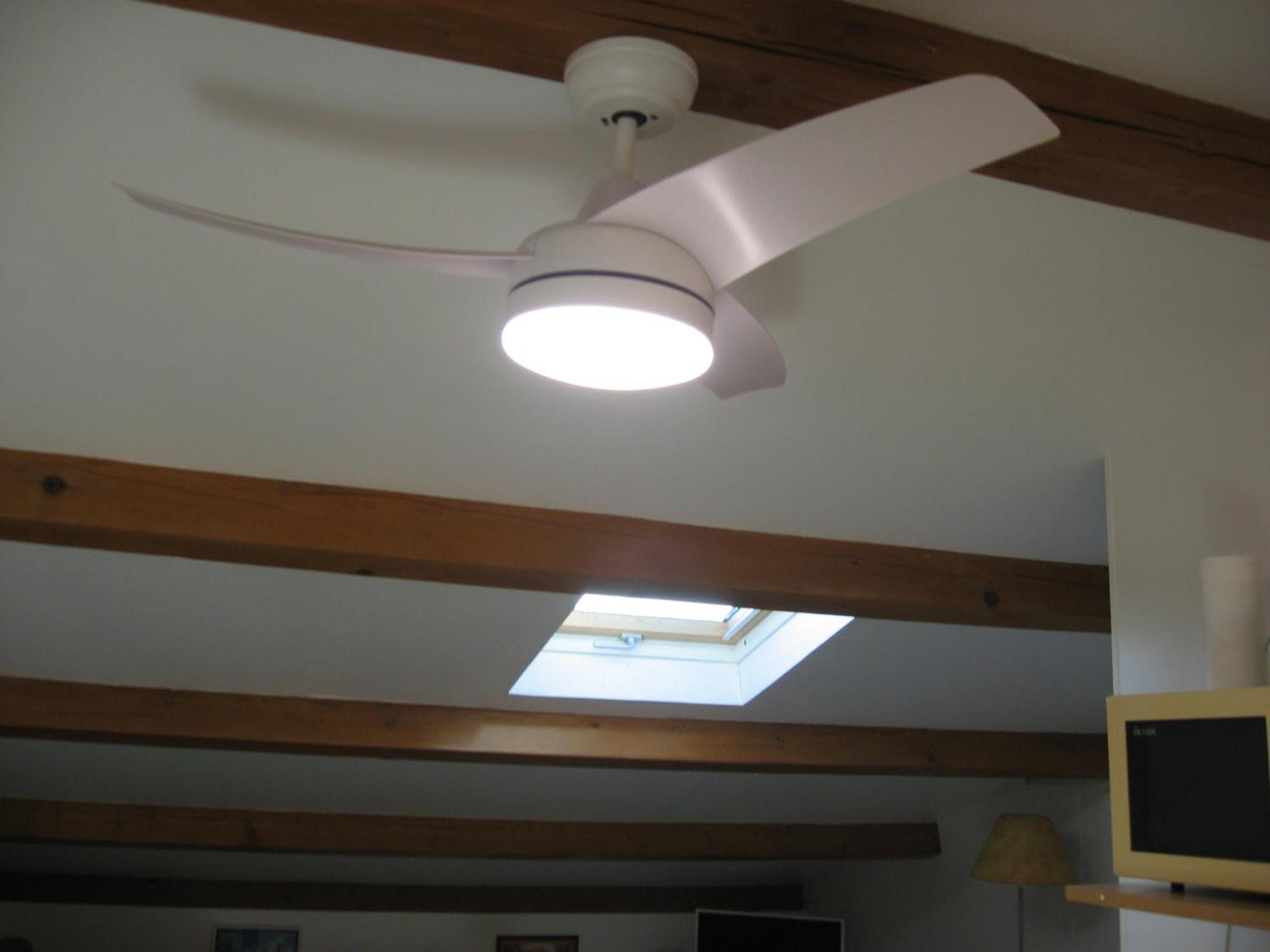 T 2 Avec Velux Sous Les Combes De 34 M2 Daire La Londe-les-Maures Dış mekan fotoğraf